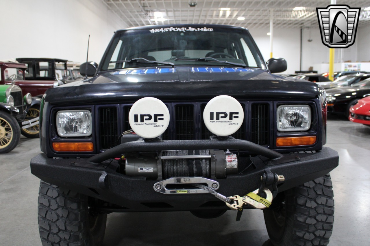 1999 Jeep Cherokee