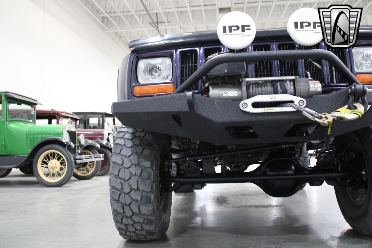 1999 Jeep Cherokee