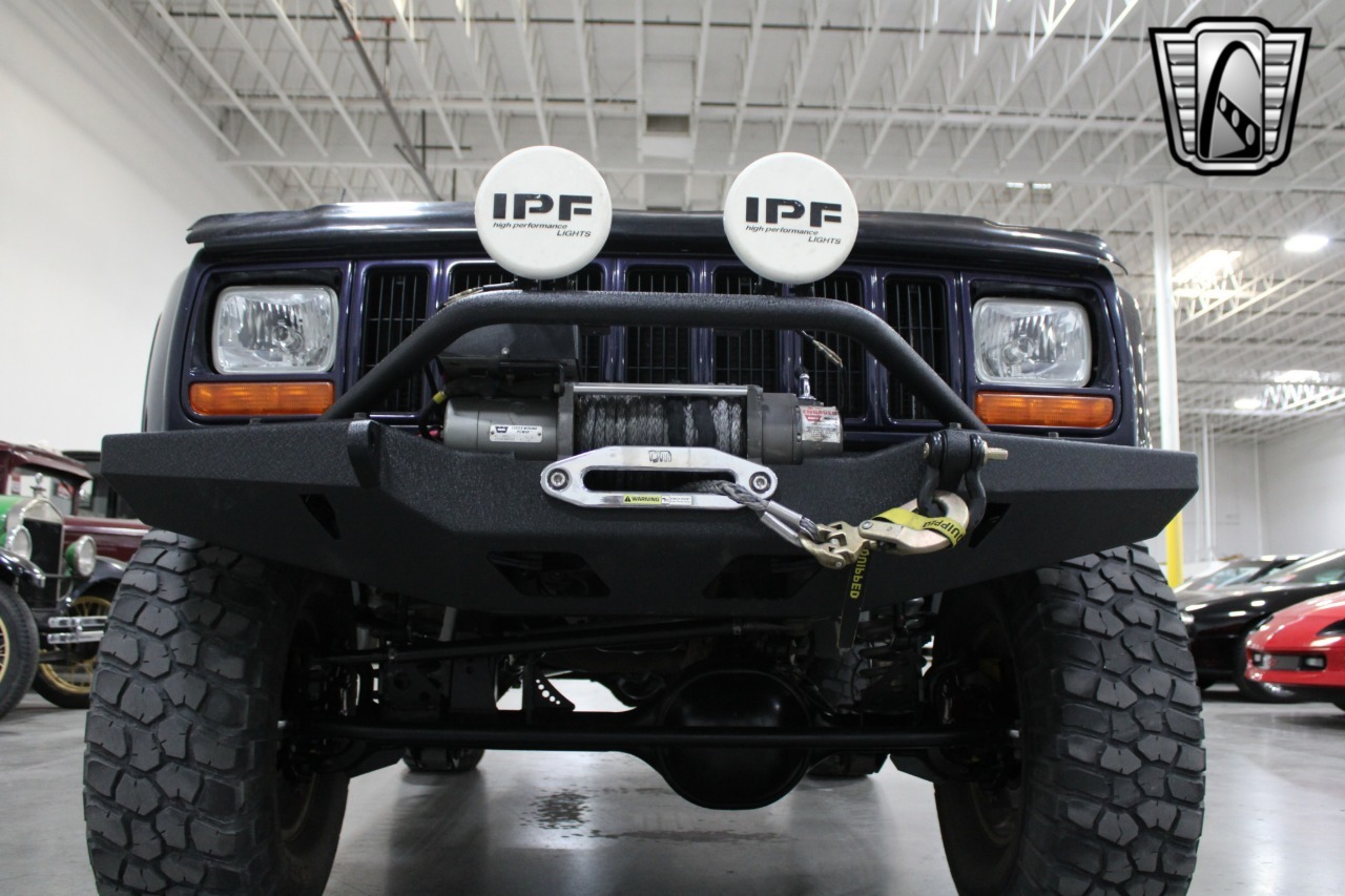1999 Jeep Cherokee