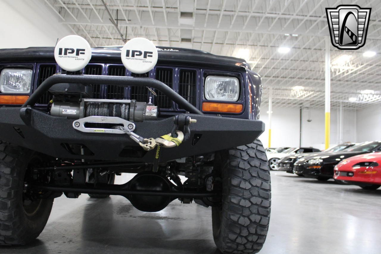 1999 Jeep Cherokee