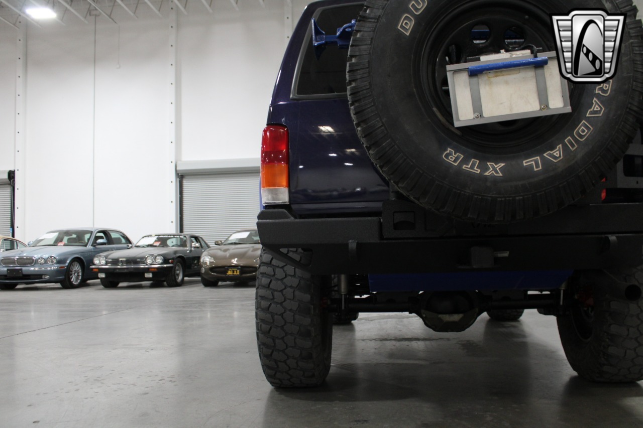 1999 Jeep Cherokee