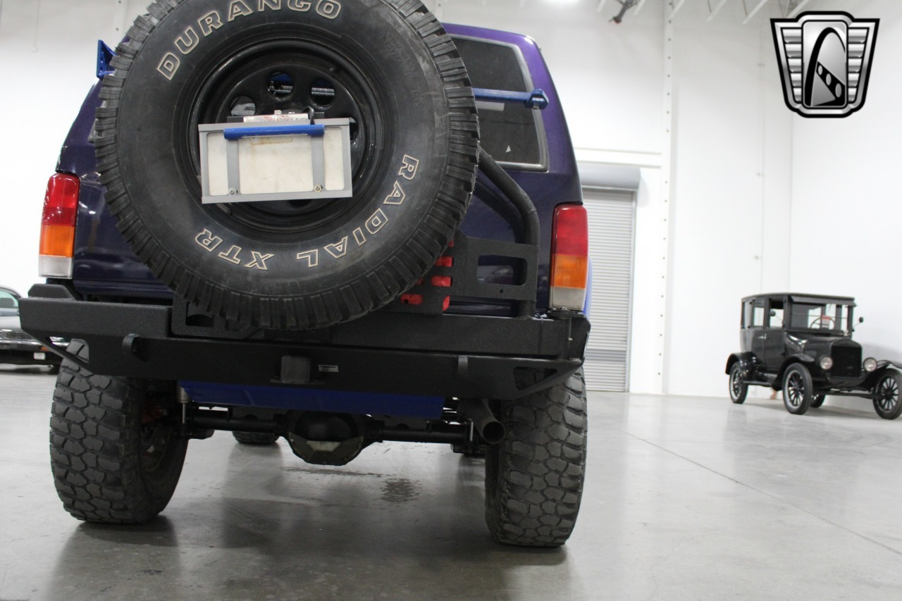 1999 Jeep Cherokee