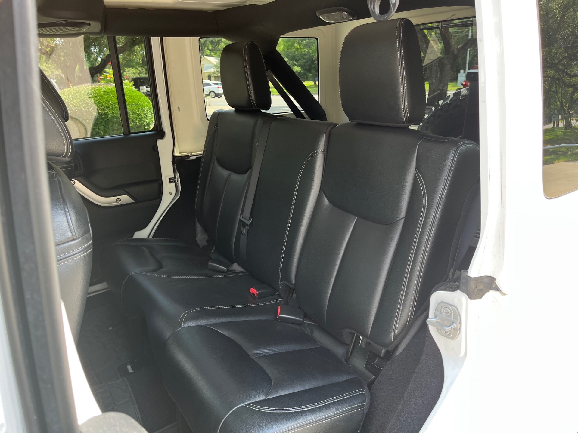 2014 Jeep Wrangler Unlimited - 2