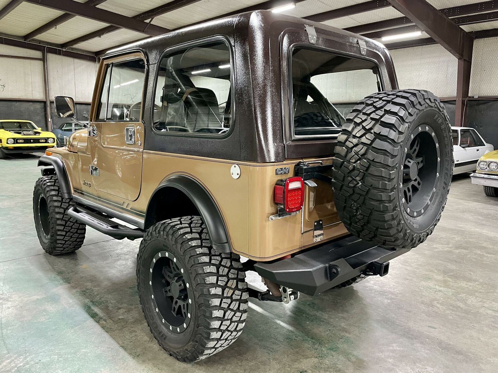 Sold: 1982 Jeep CJ-7 Jamboree - 3