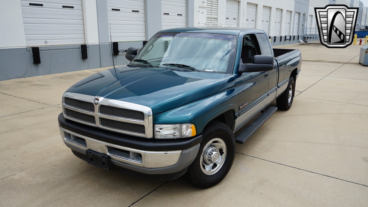 1998 Dodge Ram 2500 Laramie SLT - 4