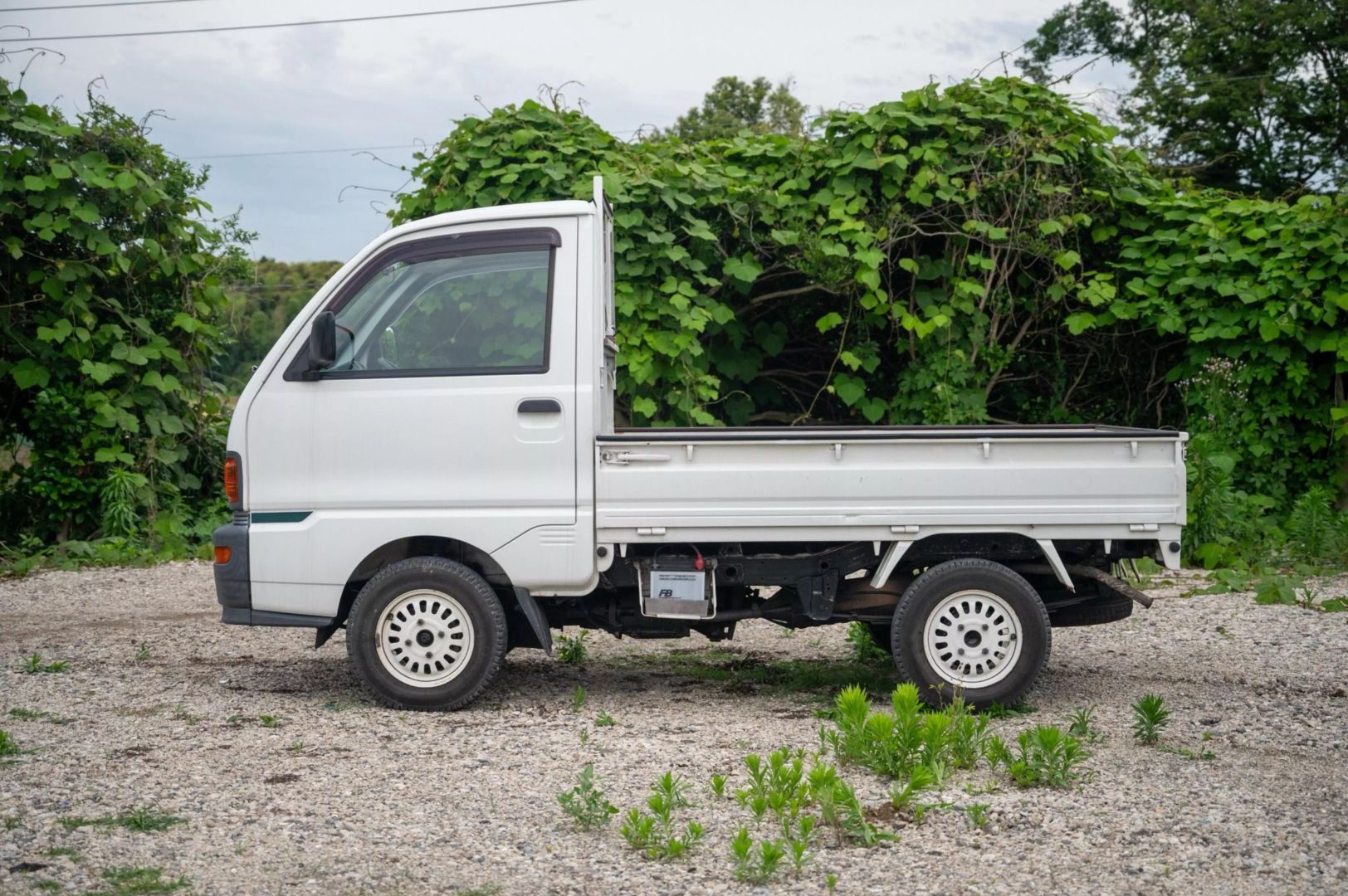 1998 Mitsubishi Minicab 4x4 - 5