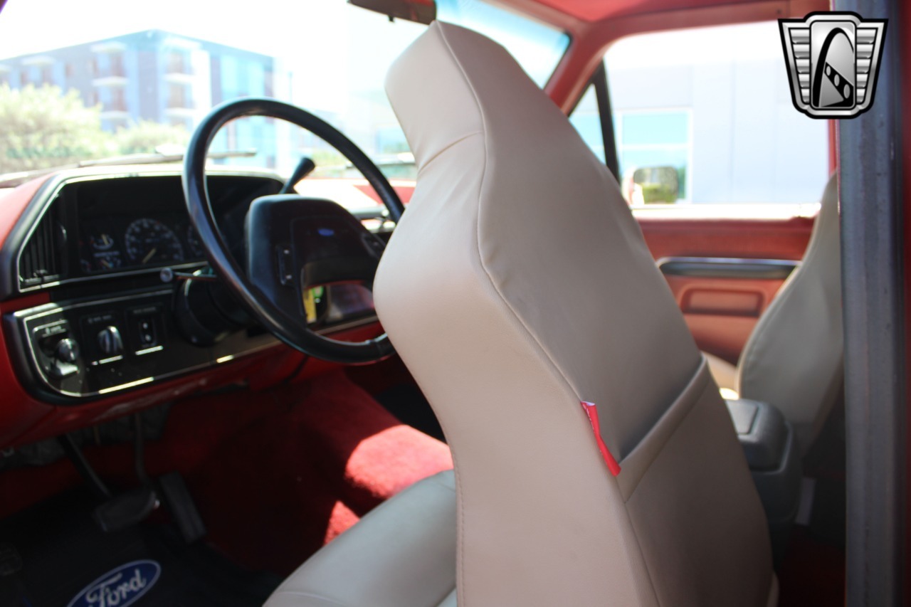 1989 Ford Bronco XLT