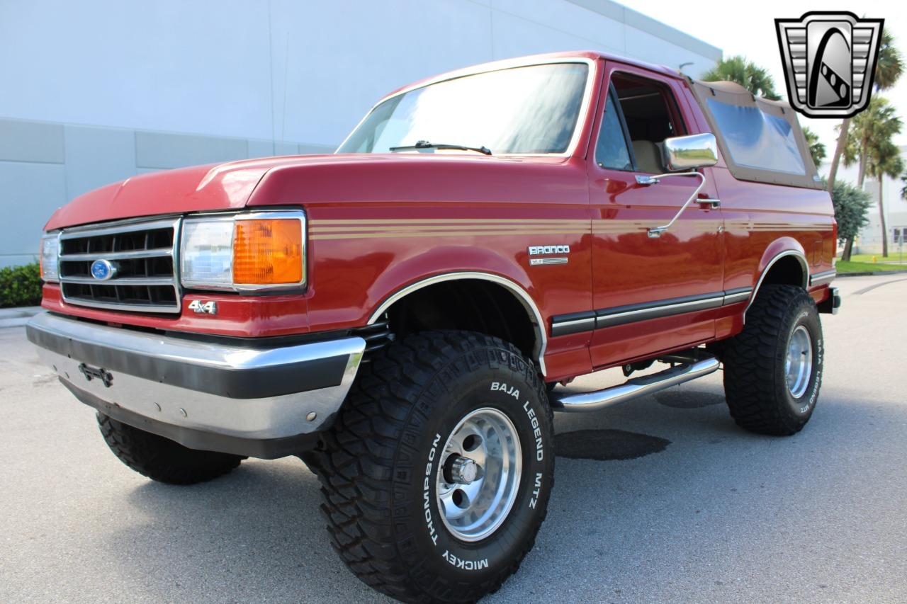 1989 Ford Bronco XLT