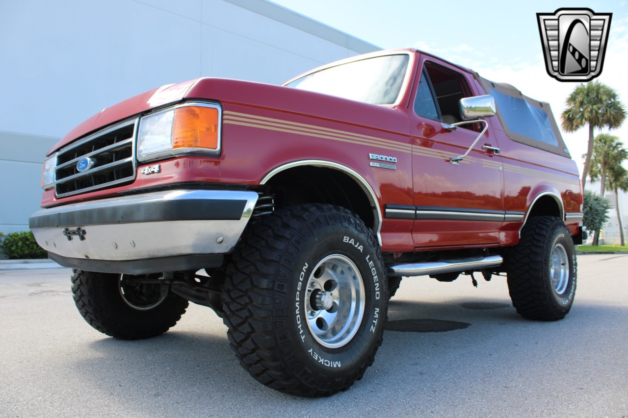 1989 Ford Bronco XLT