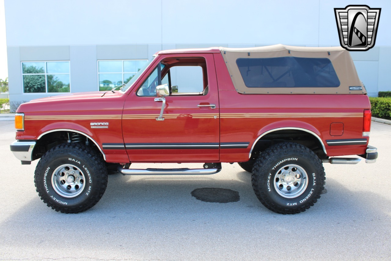 1989 Ford Bronco XLT