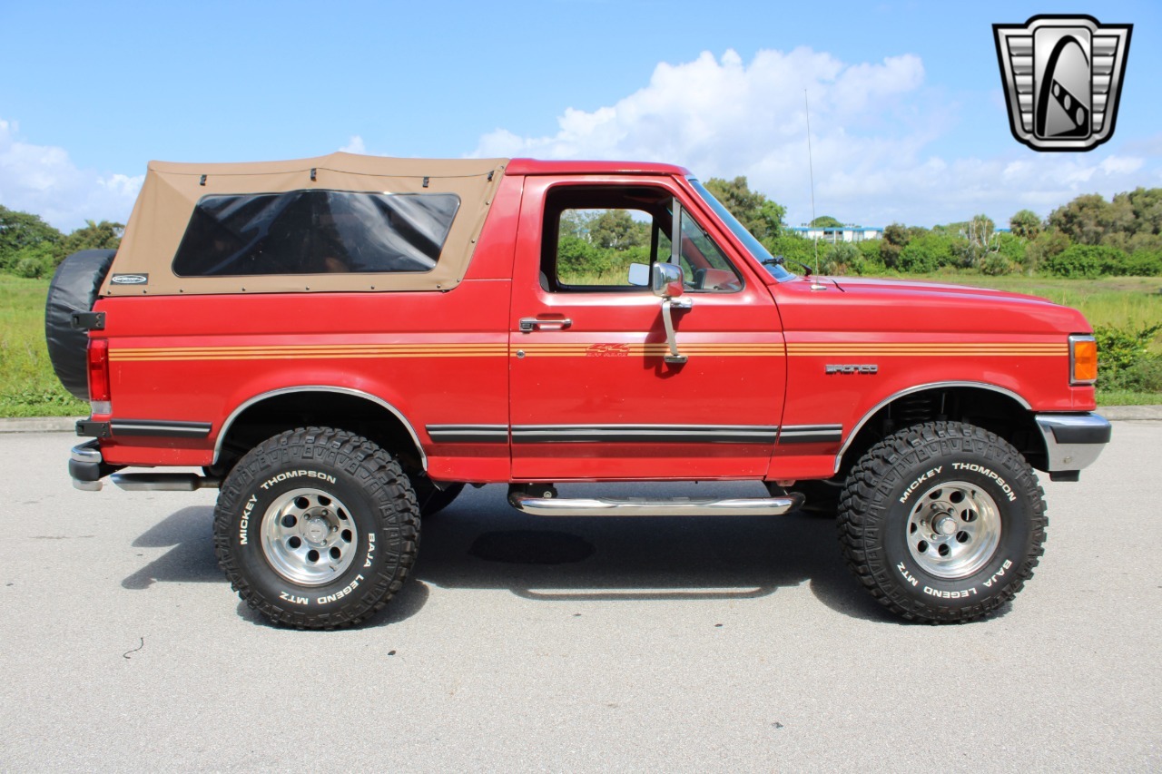 1989 Ford Bronco XLT