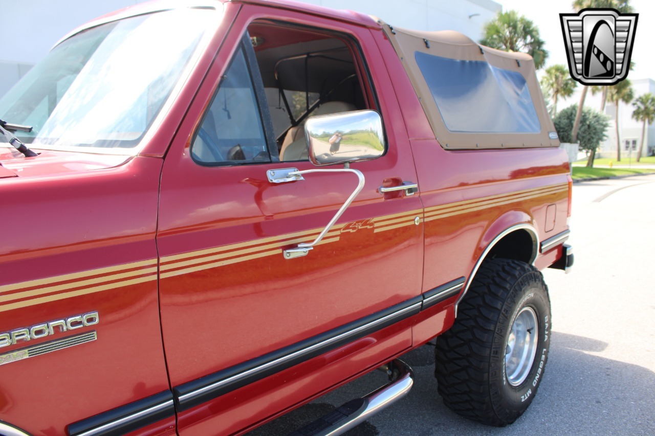 1989 Ford Bronco XLT