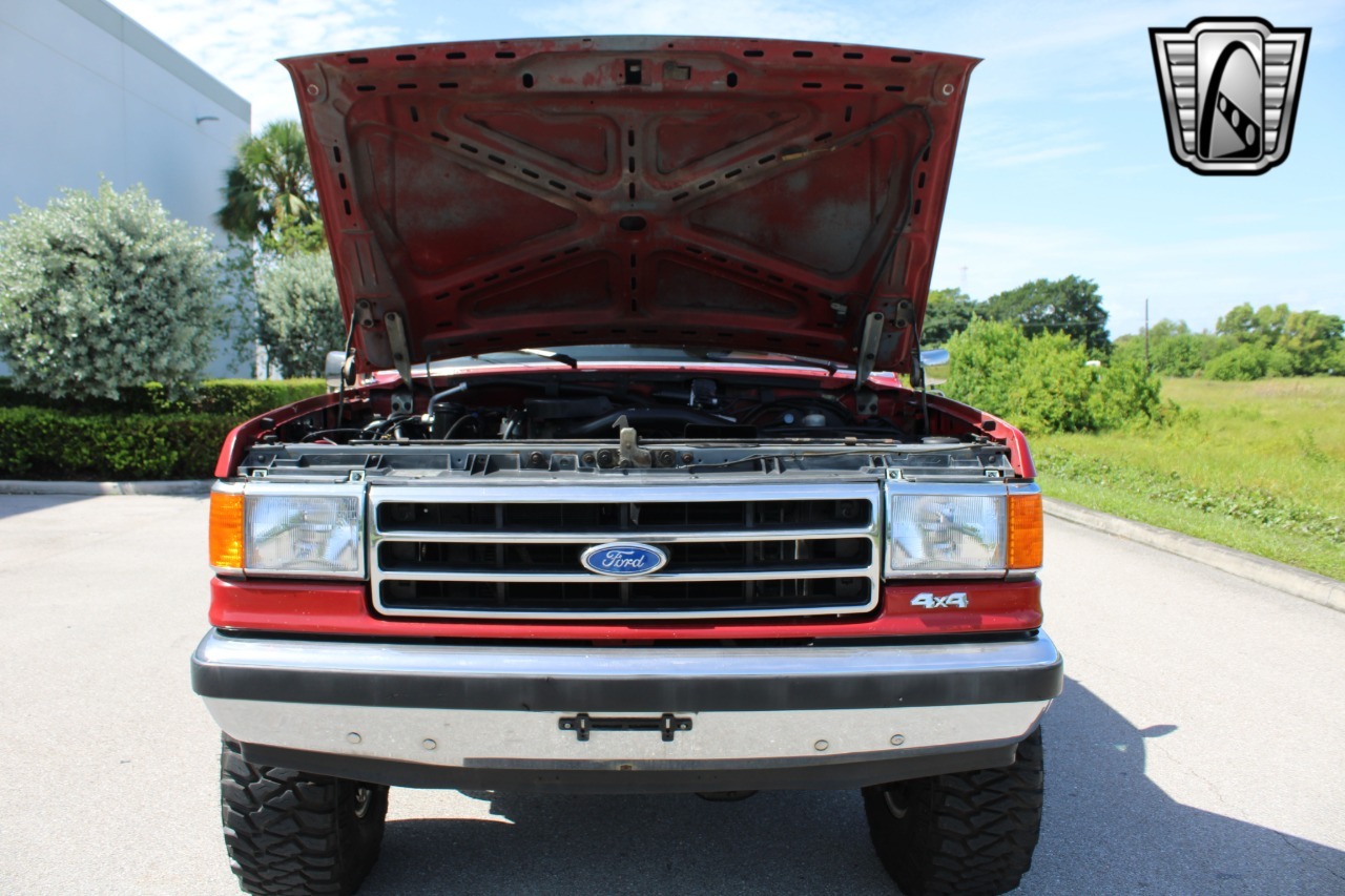 1989 Ford Bronco XLT