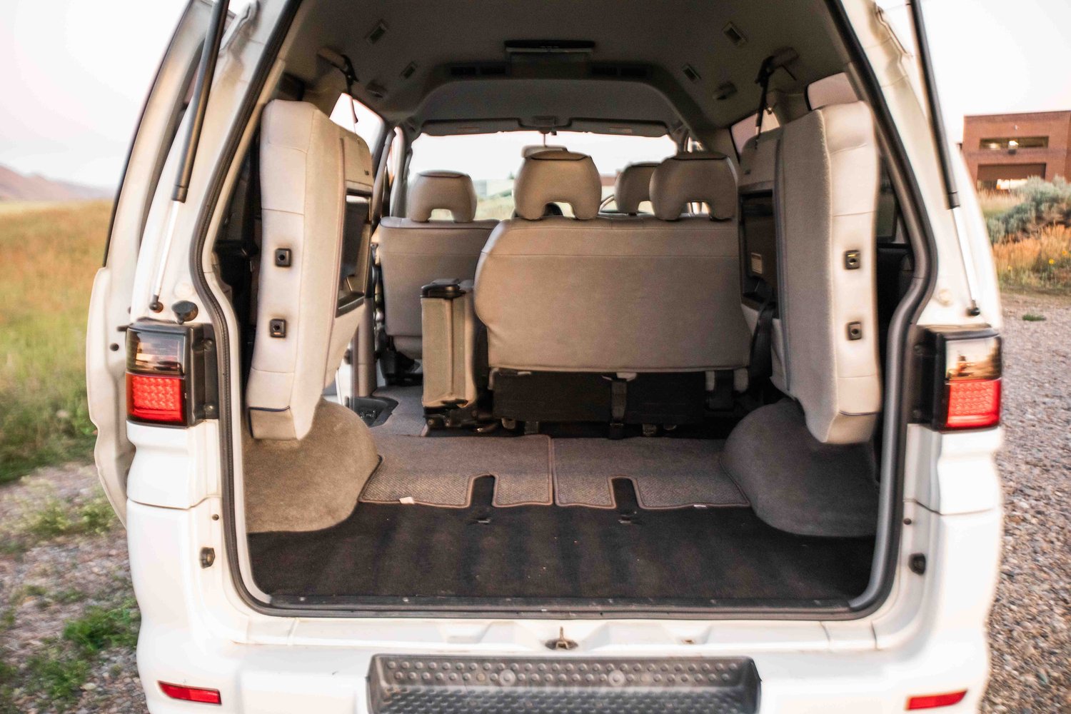 Reserved 2000 Delica L400 Spacegear Chamonix