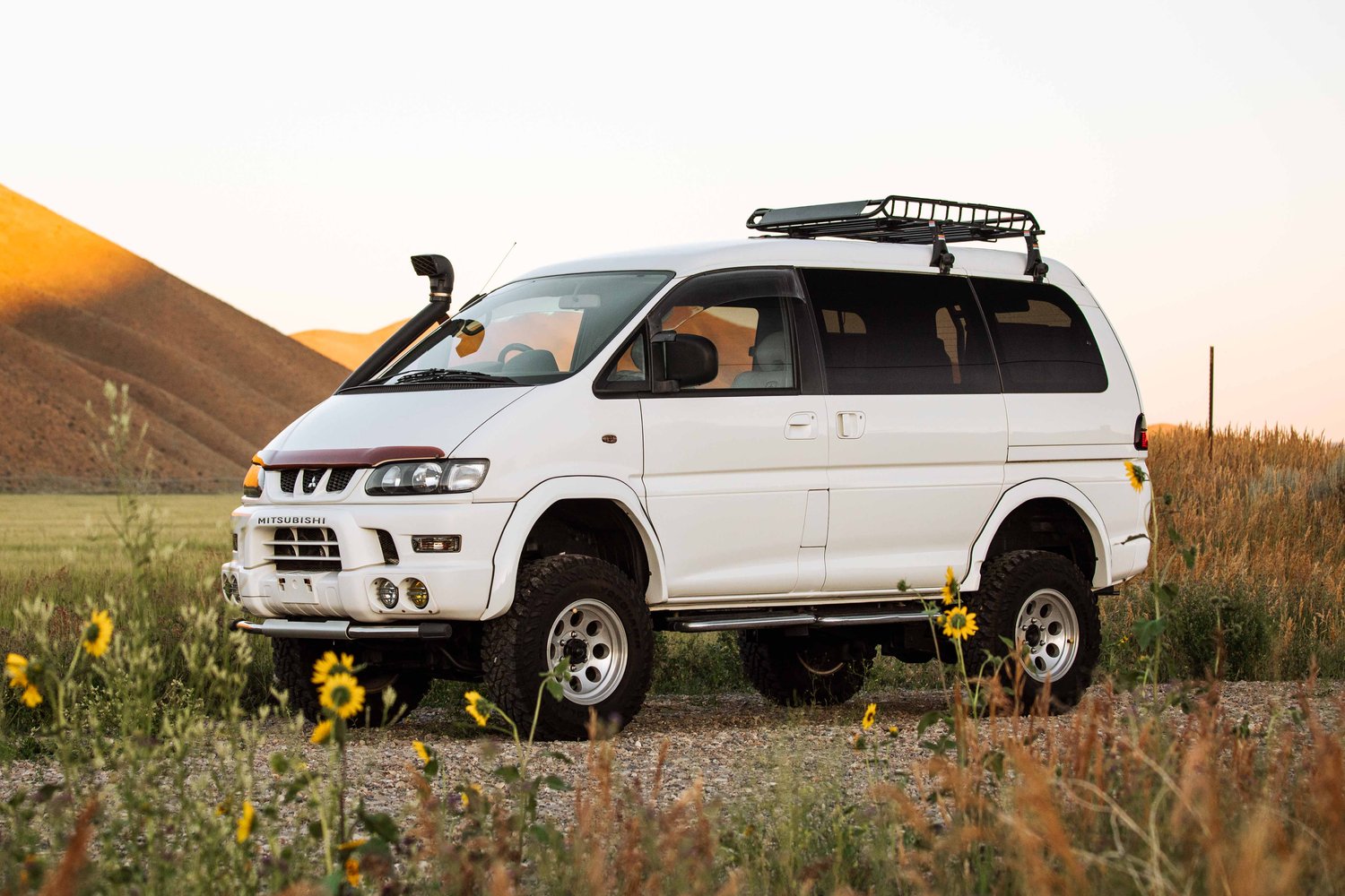Reserved 2000 Delica L400 Spacegear Chamonix