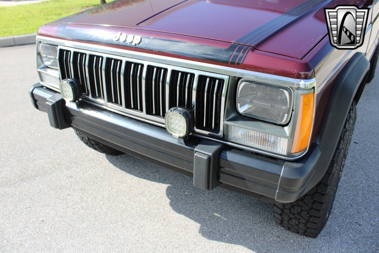 1987 Jeep Comanche Chief