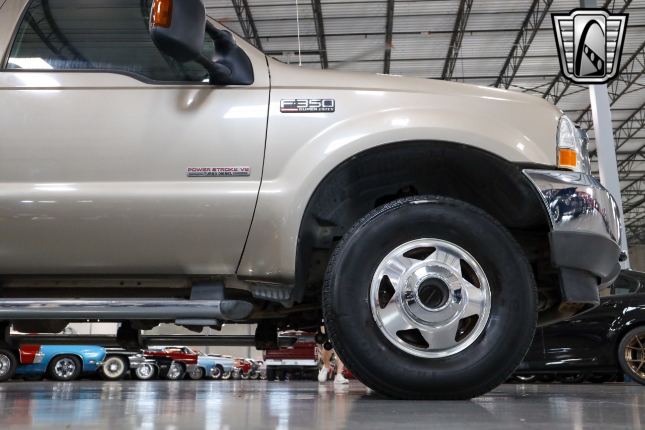 2004 Ford F-350 Super Duty Lariat