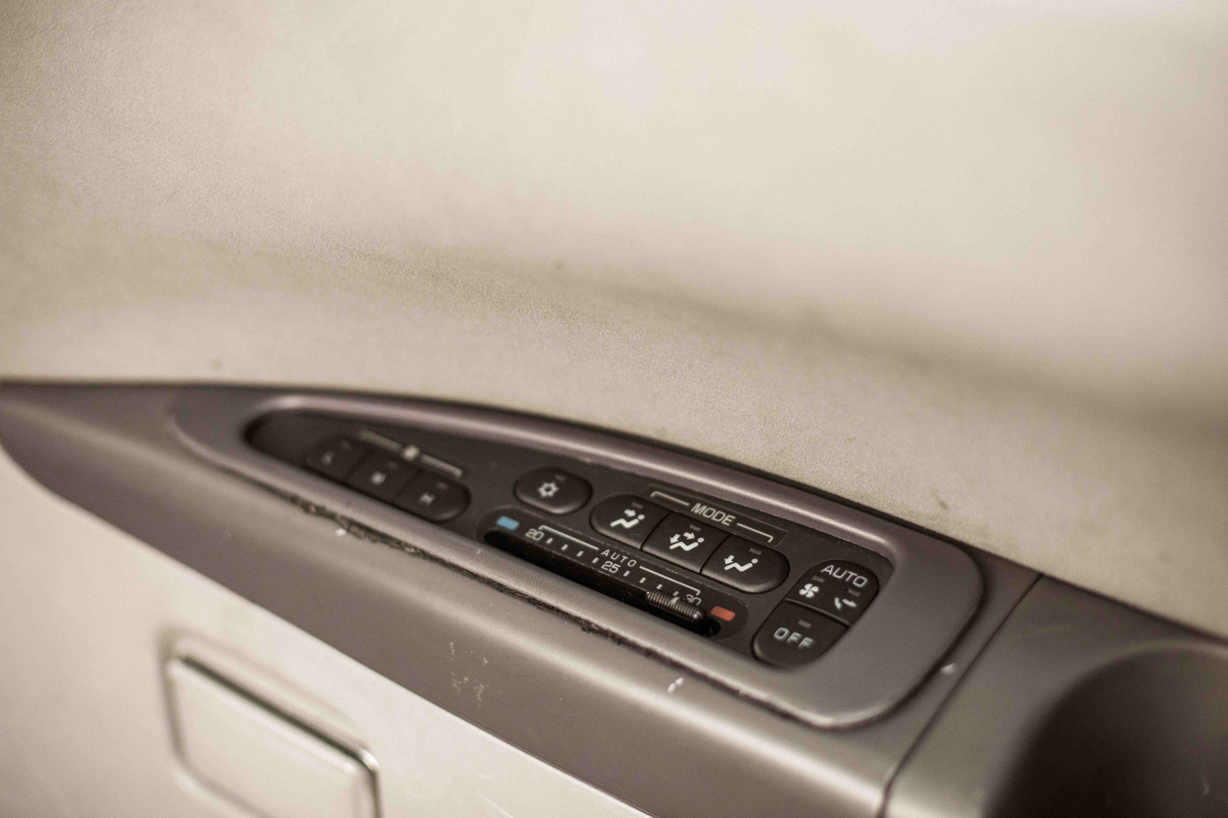 1999 Mitsubishi Delica L400 Spacegear Super Exceed