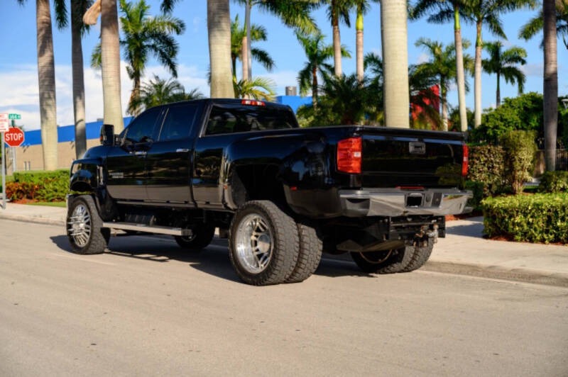 2022 Chevrolet Silverado 4500HD