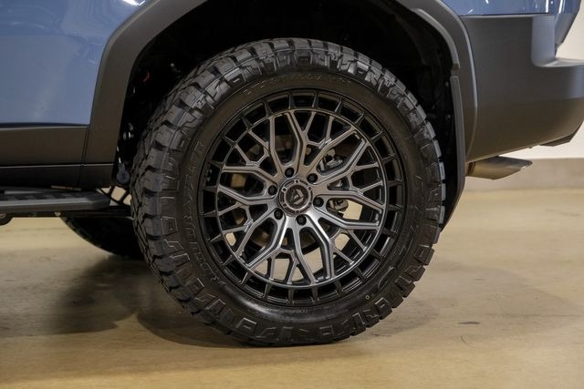 2025 Toyota Land Cruiser Premium