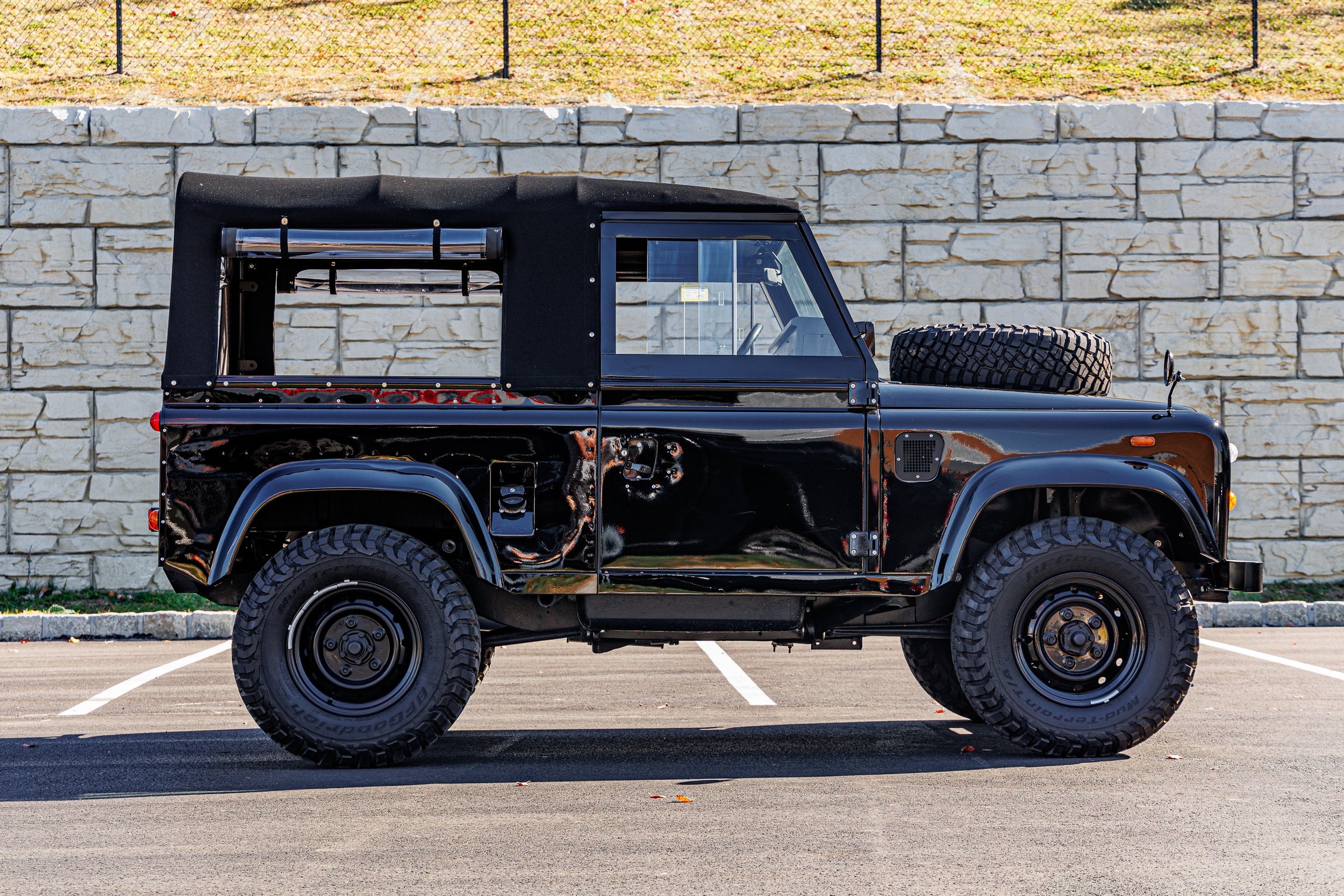 1988 Land Rover Defender 90 Soft Top