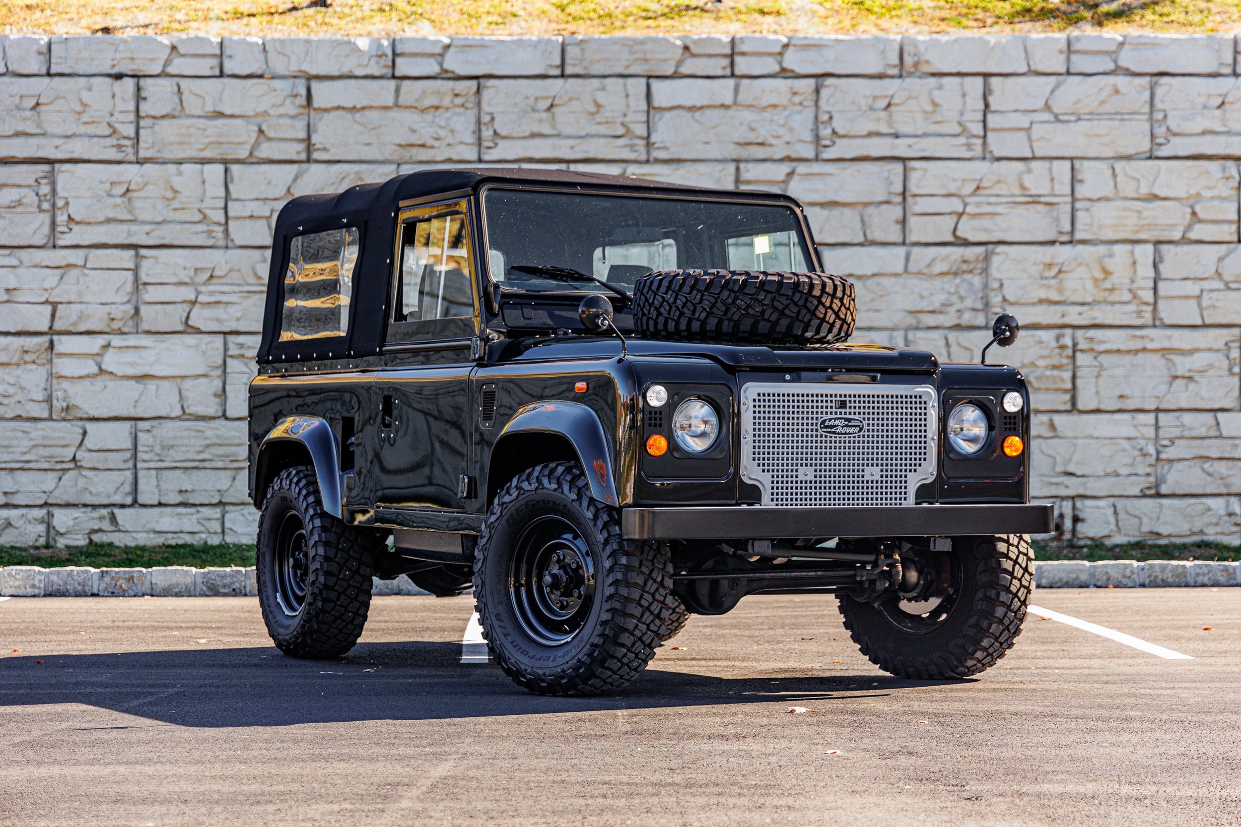 1988 Land Rover Defender 90 Soft Top