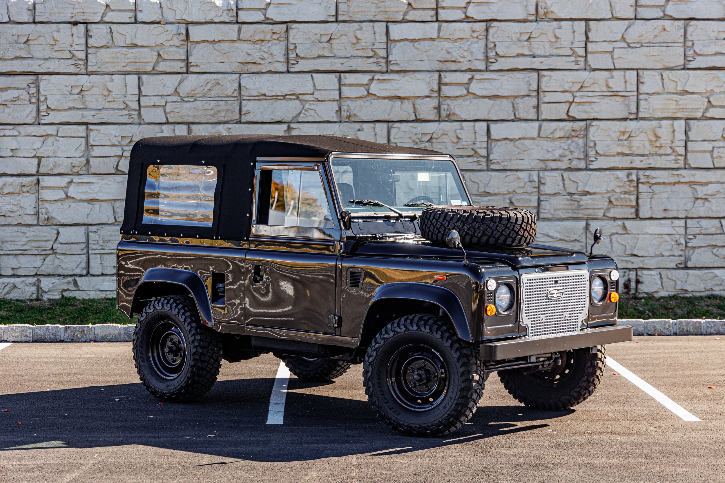 1988 Land Rover Defender 90 Soft Top