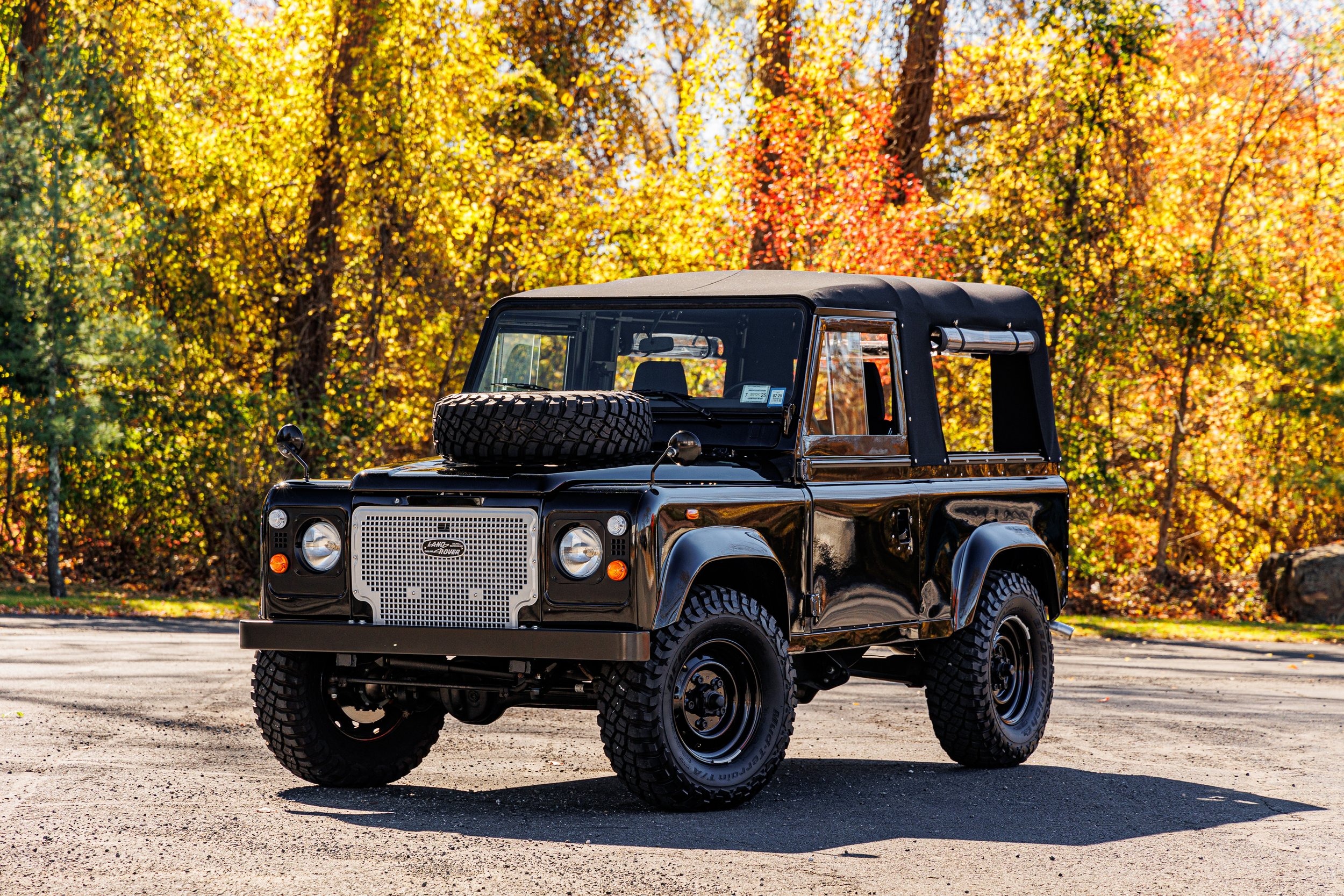 1988 Land Rover Defender 90 Soft Top