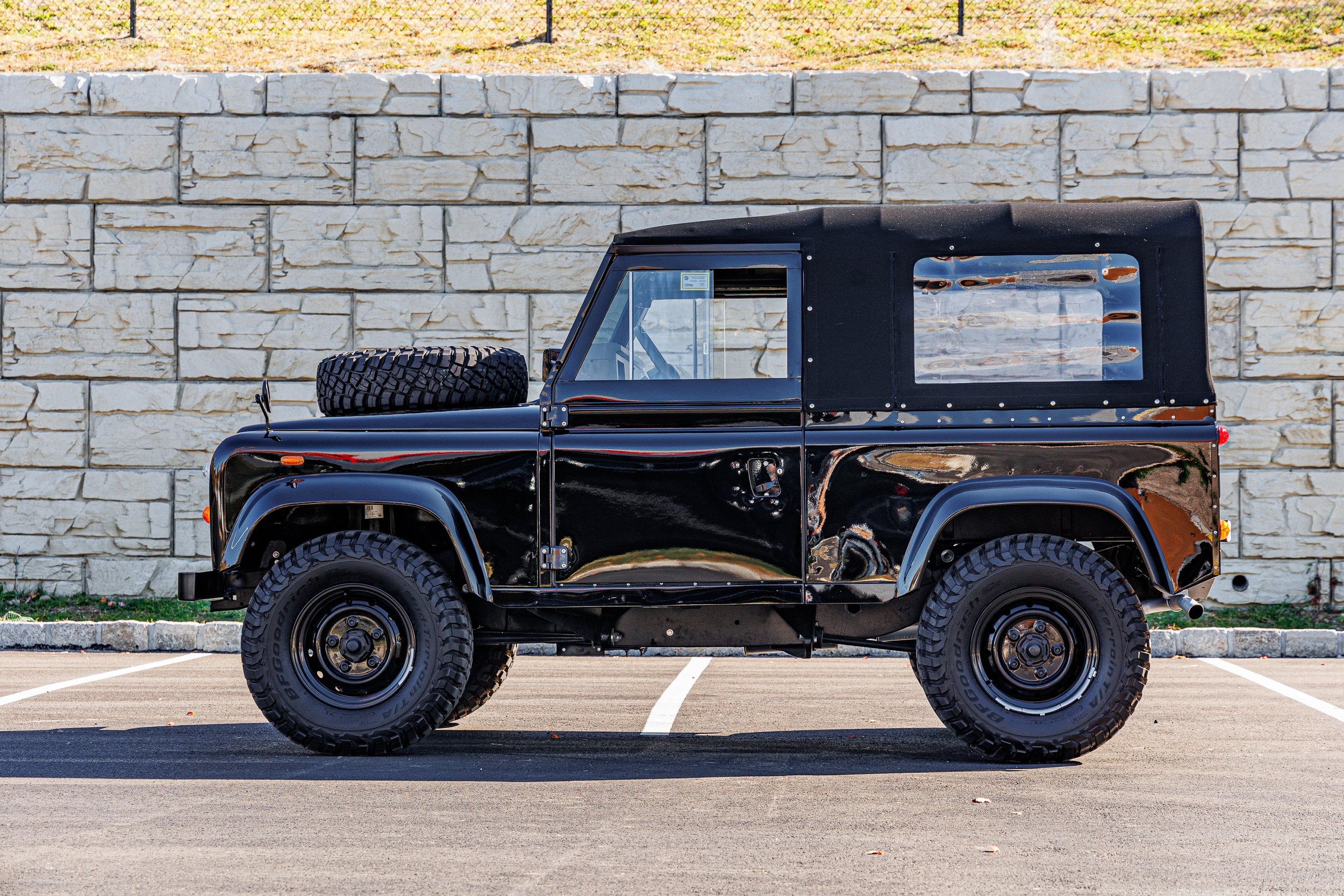 1988 Land Rover Defender 90 Soft Top