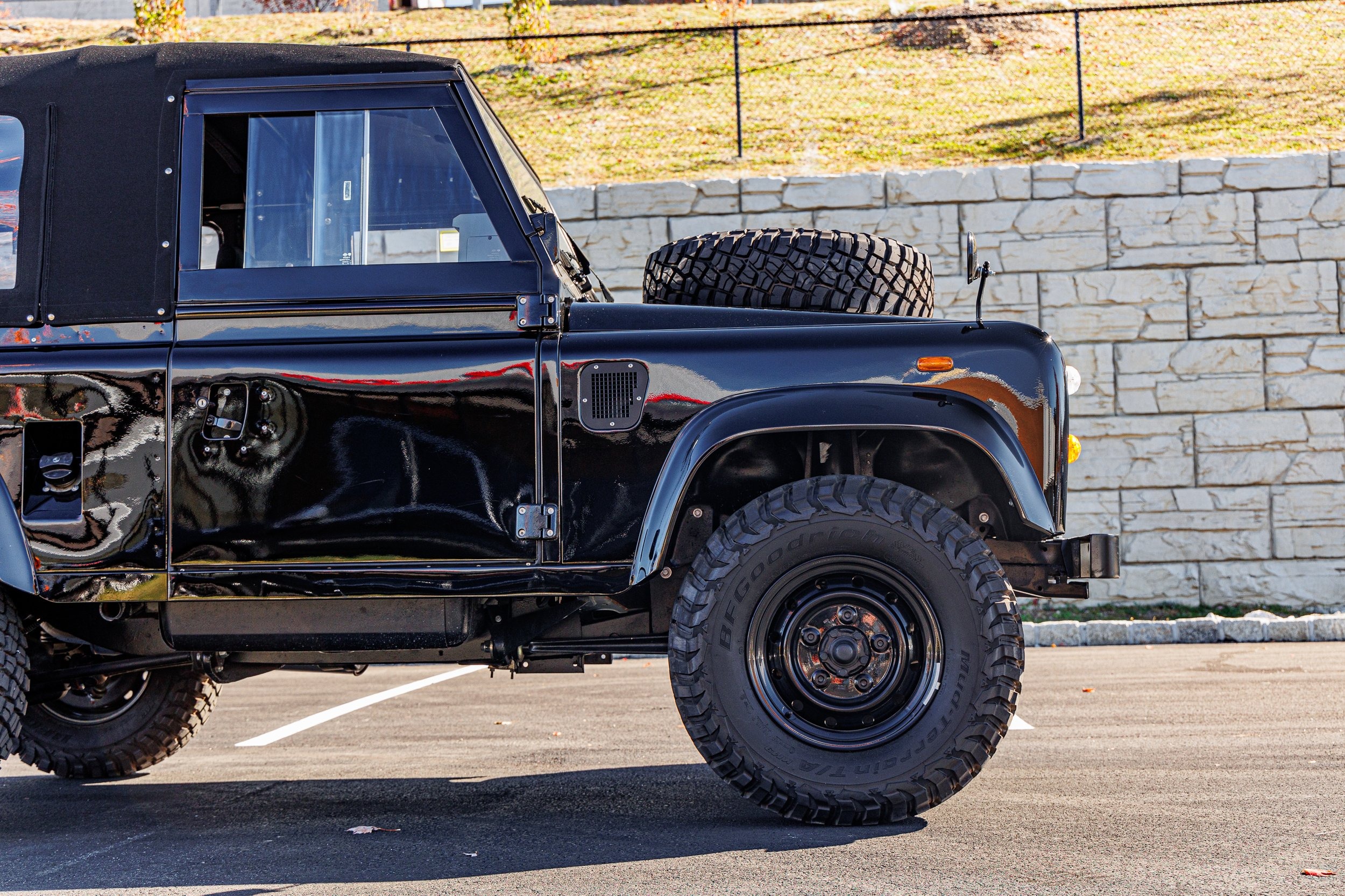 1988 Land Rover Defender 90 Soft Top