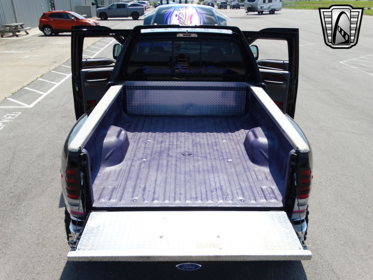 Custom 1999 Ford F-350 XLT