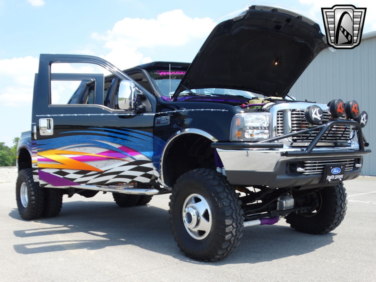 Custom 1999 Ford F-350 XLT