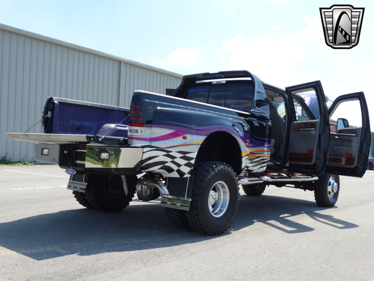 Custom 1999 Ford F-350 XLT