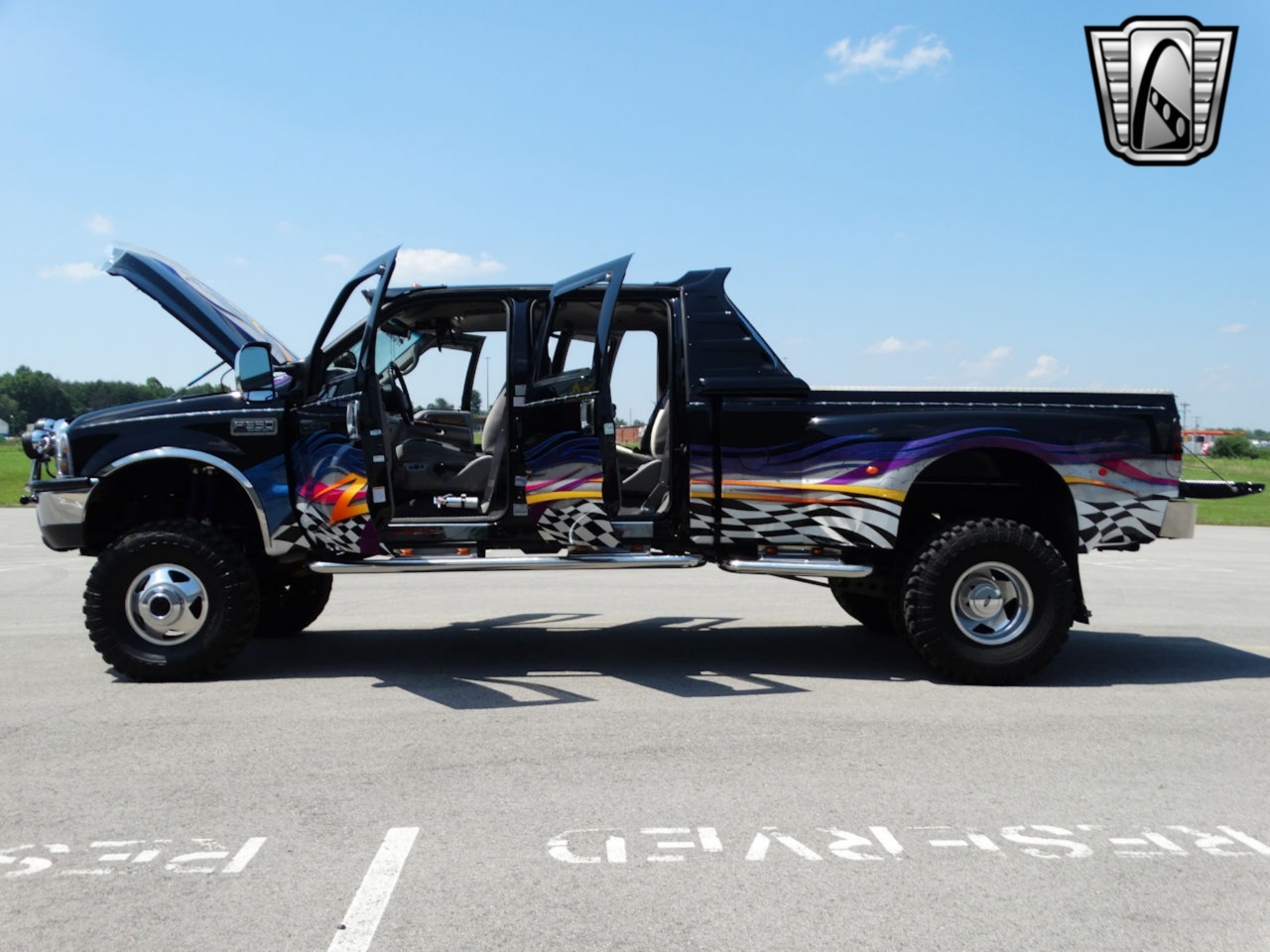 Custom 1999 Ford F-350 XLT