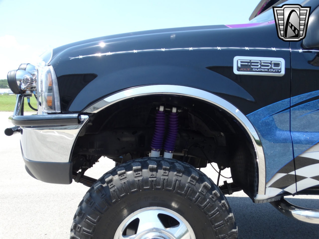 Custom 1999 Ford F-350 XLT