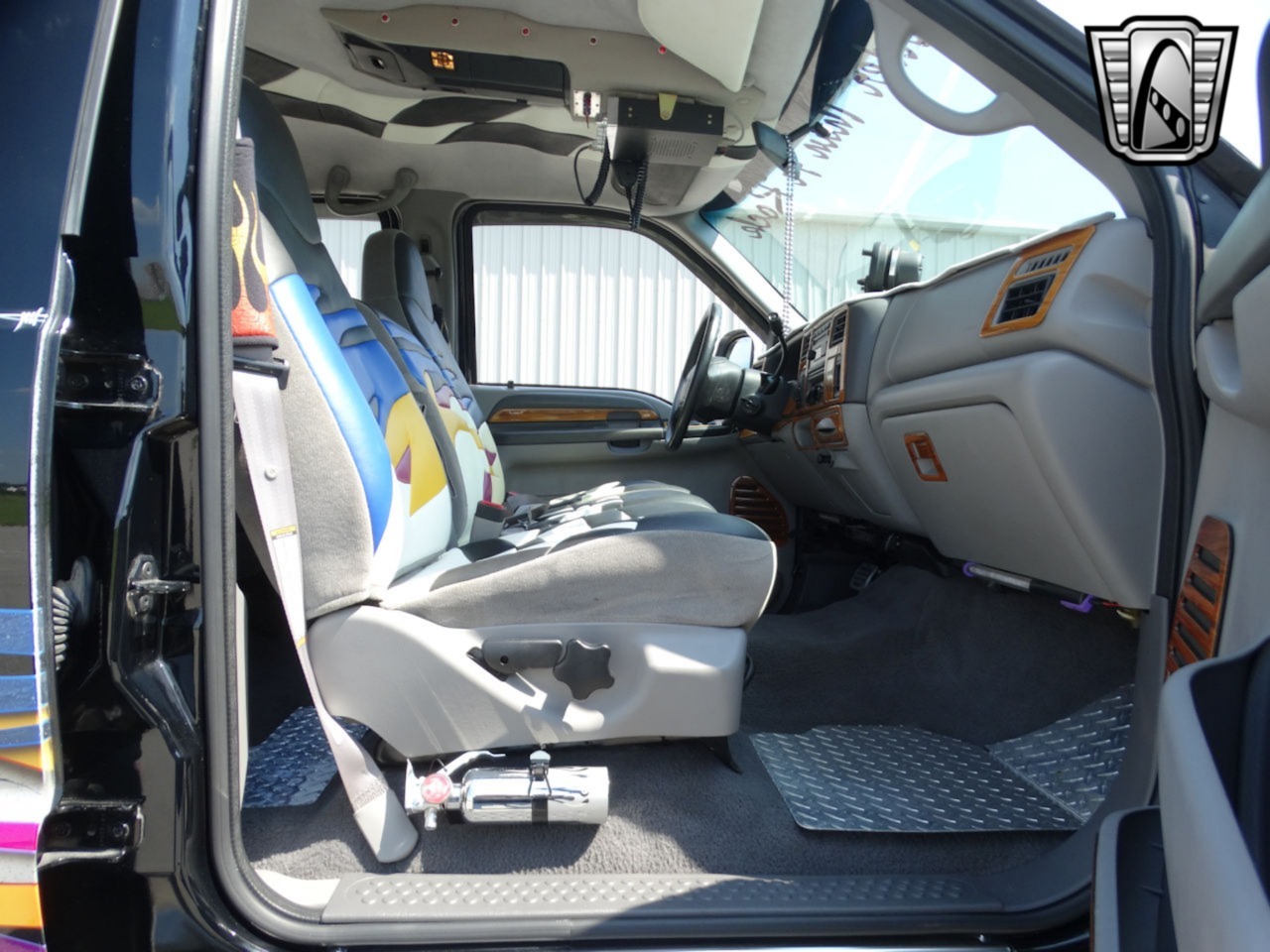 Custom 1999 Ford F-350 XLT