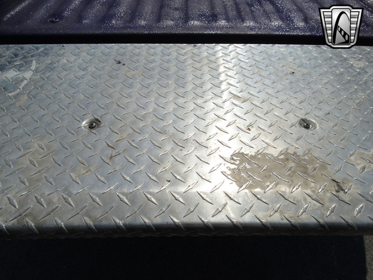 Custom 1999 Ford F-350 XLT