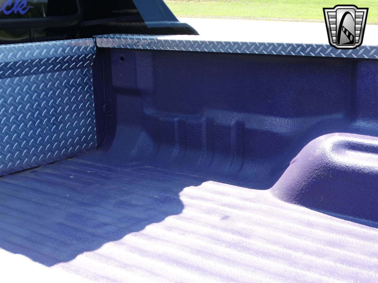 Custom 1999 Ford F-350 XLT