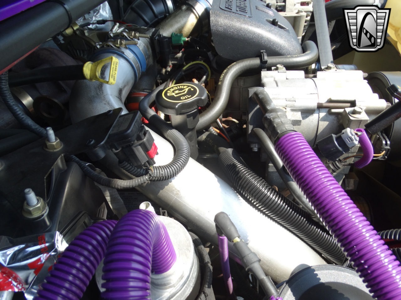 Custom 1999 Ford F-350 XLT