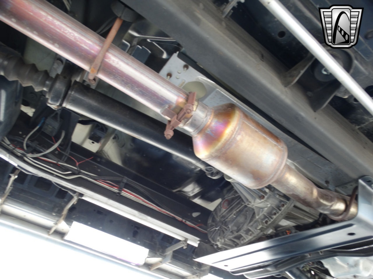 Custom 1999 Ford F-350 XLT