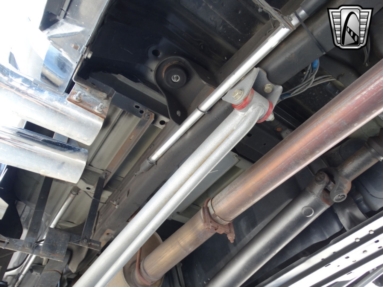 Custom 1999 Ford F-350 XLT