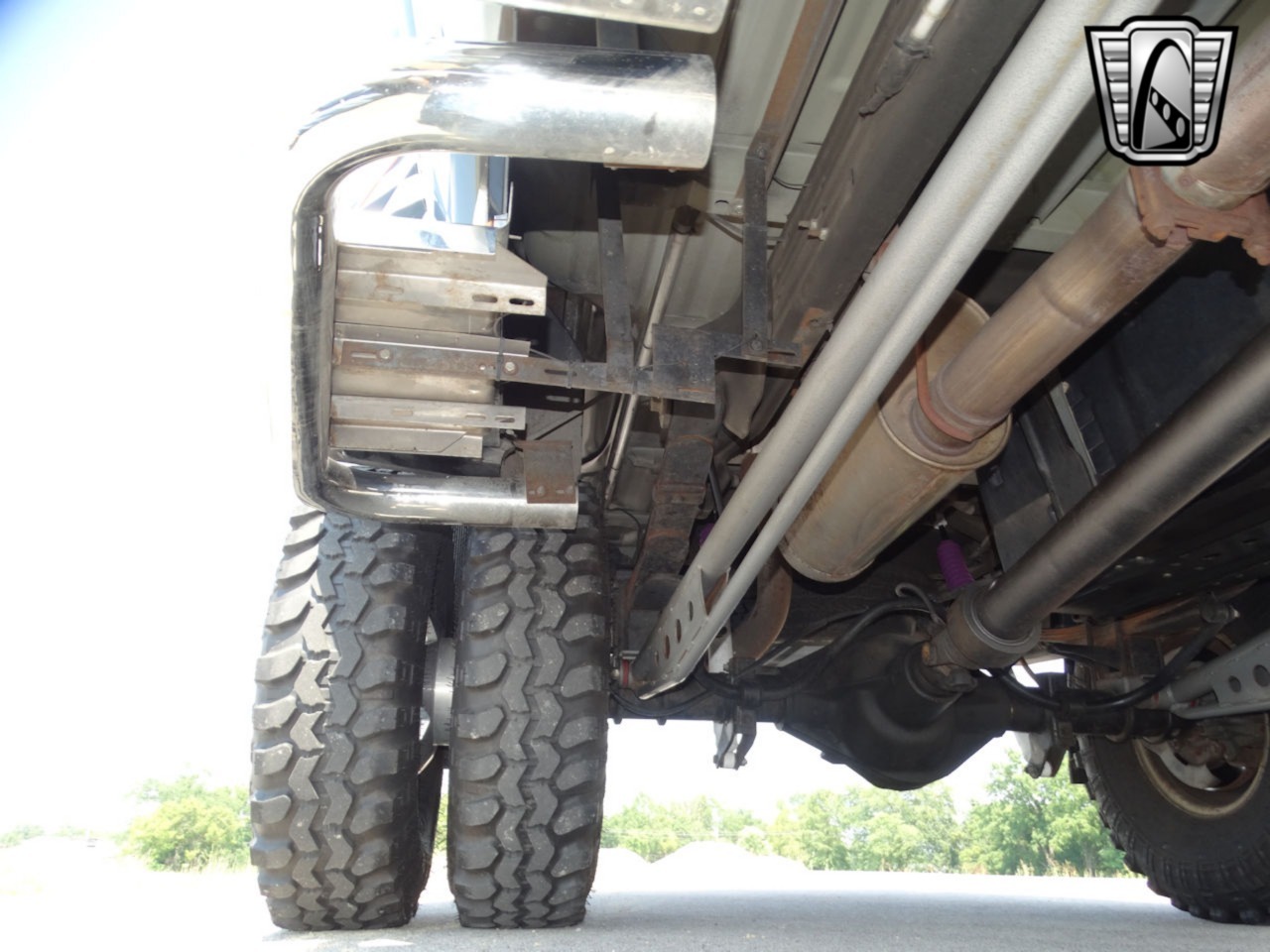 Custom 1999 Ford F-350 XLT