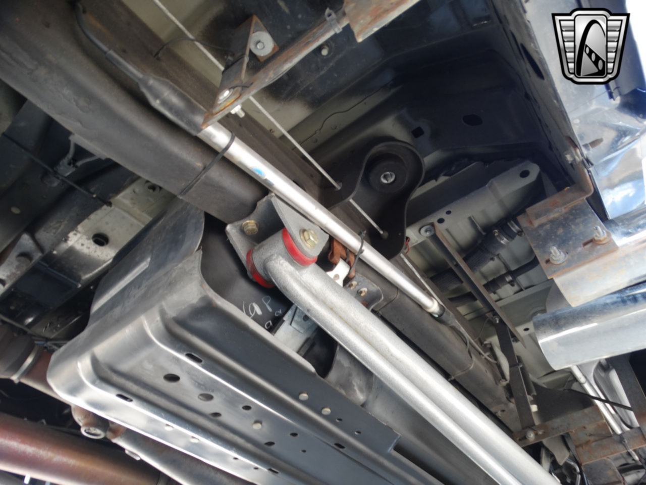 Custom 1999 Ford F-350 XLT