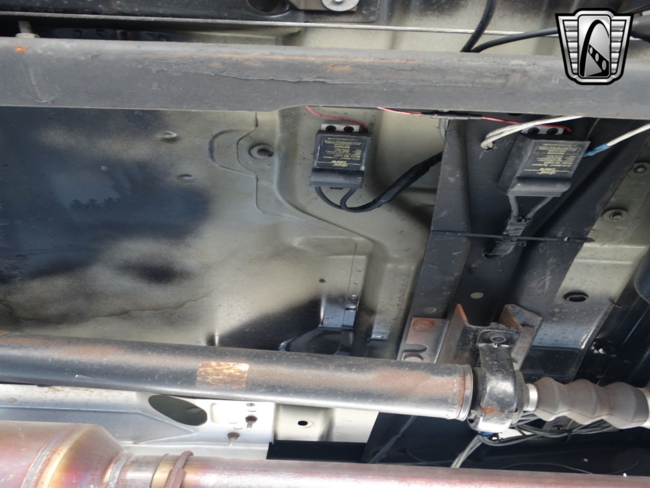 Custom 1999 Ford F-350 XLT