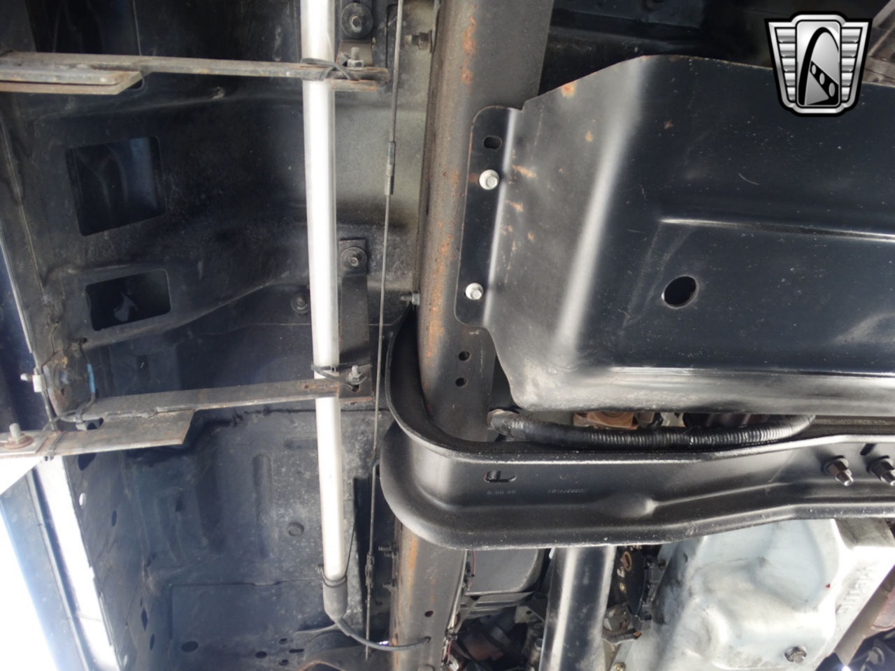 Custom 1999 Ford F-350 XLT