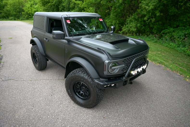 2023 Ford Bronco Badlands - 2