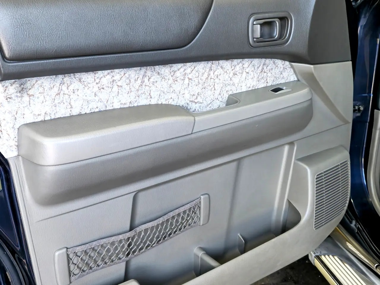 1998 Nissan Safari Gran Road