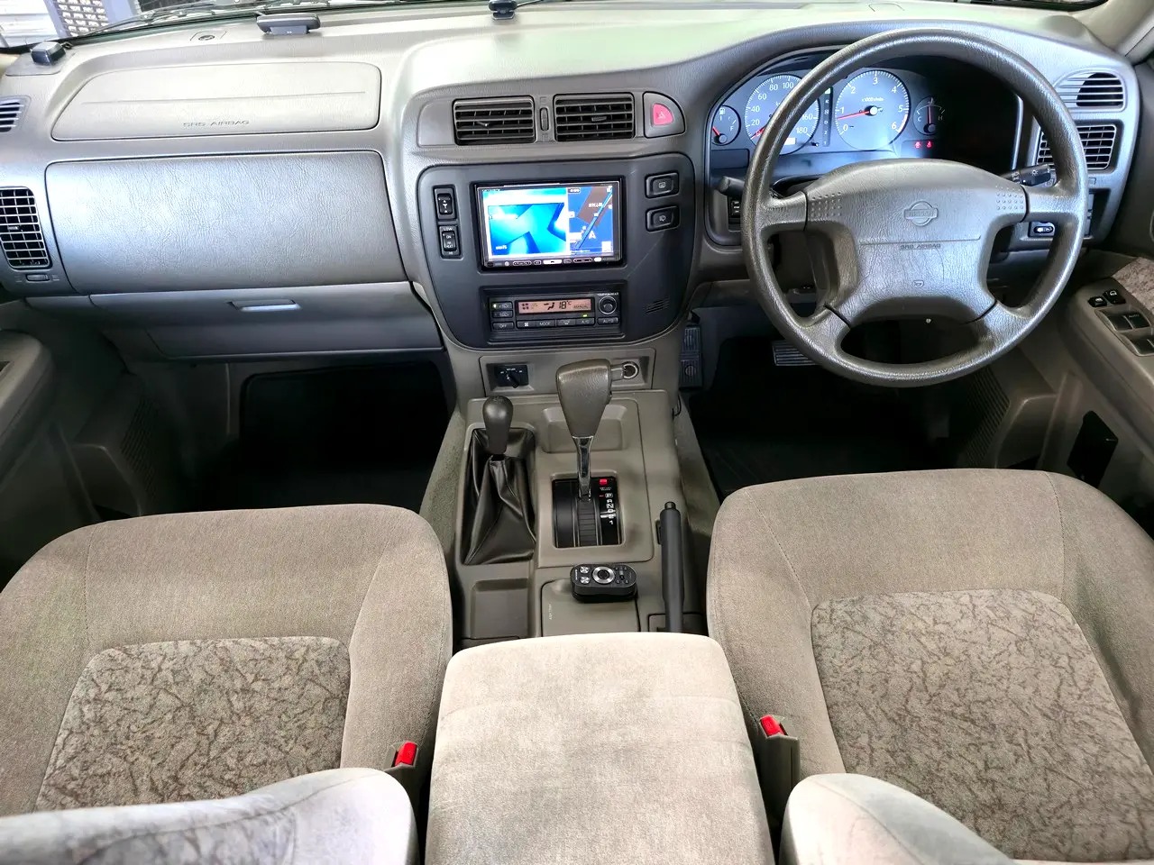 1998 Nissan Safari Gran Road