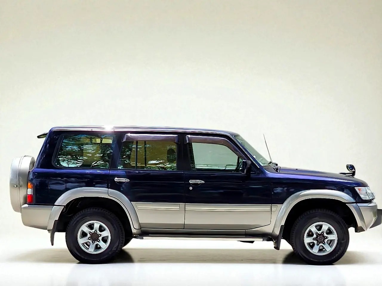 1998 Nissan Safari Gran Road