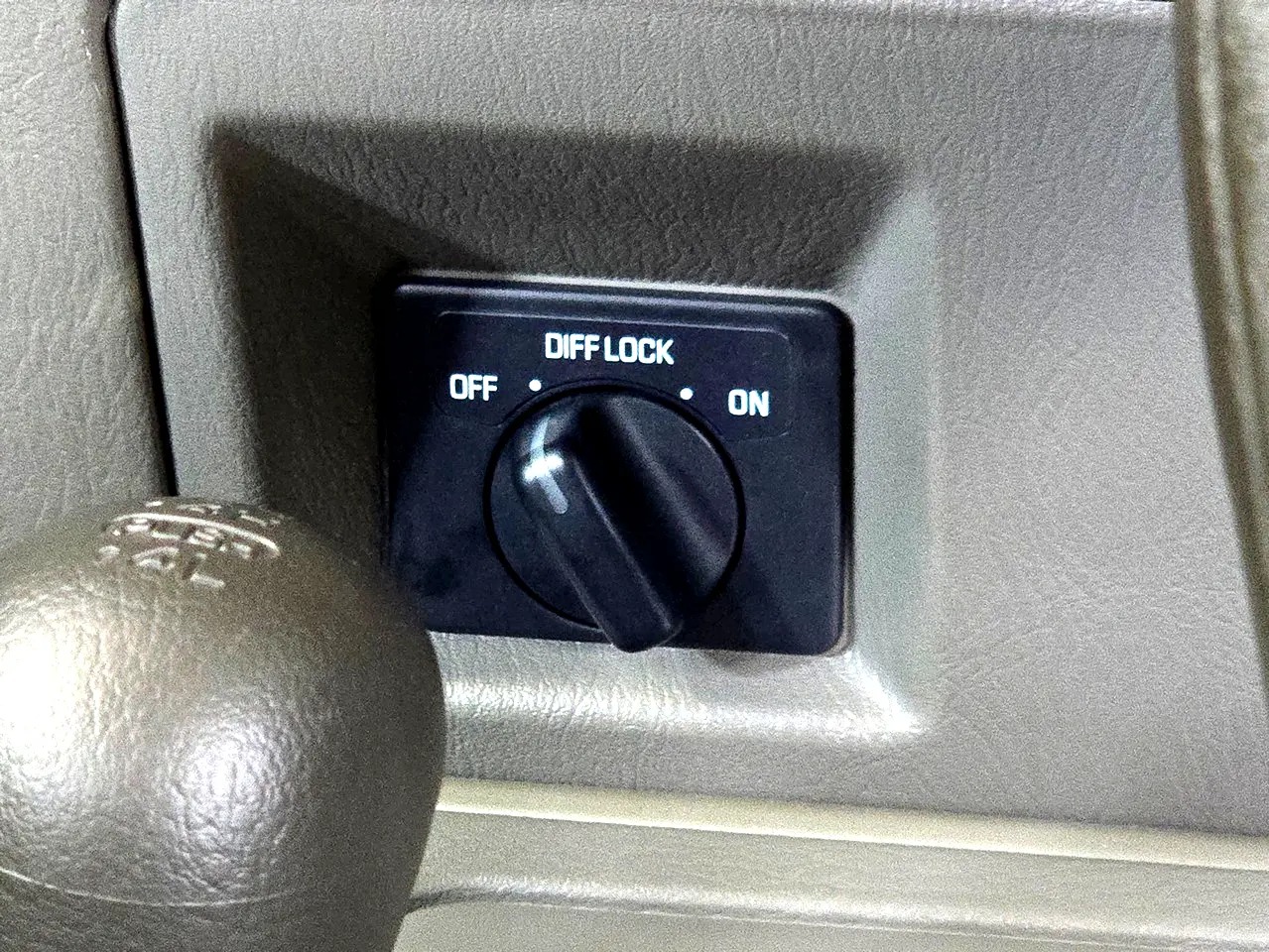 1998 Nissan Safari Gran Road